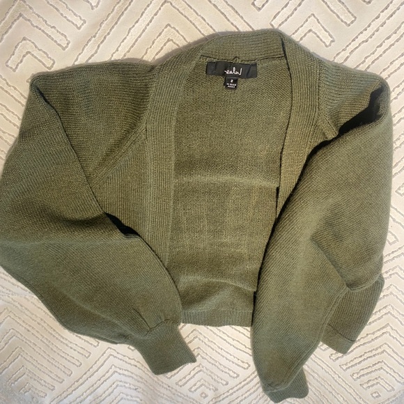 Lulu's Sage Green Knit Crop Cardigan - Picture 1 of 3
